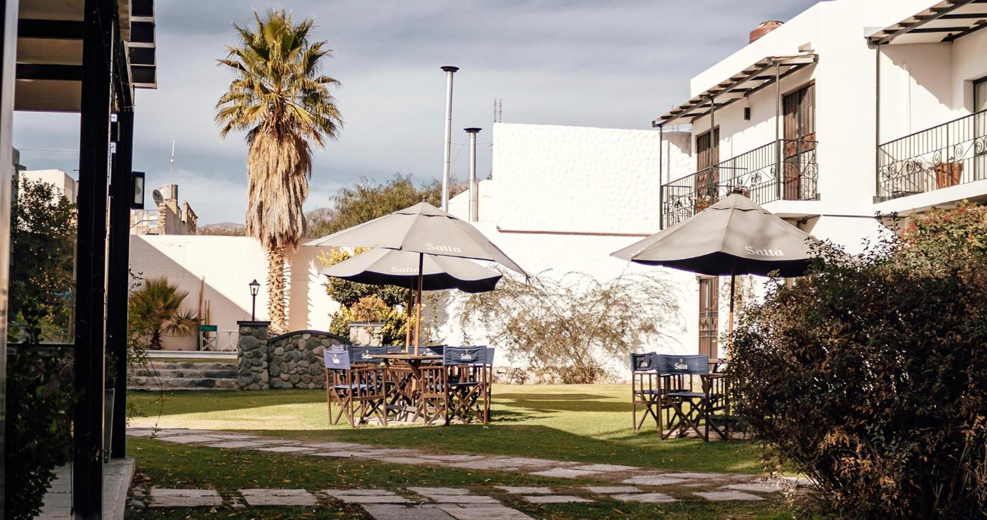 Hotel Los Sauces Cafayate Exterior photo